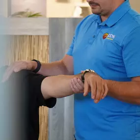 Bild von 100% Chiropractic - Newington