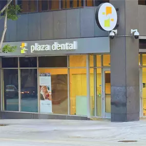 Plaza Dental Front