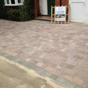 Bild von Town & Country Paving Solutions Ltd