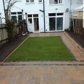 Bild von Town & Country Paving Solutions Ltd