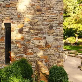 Bild von Waterfalls Naturally Ltd