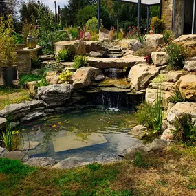 Bild von Waterfalls Naturally Ltd