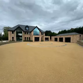 Bild von HTS Paving & Driveways Ltd