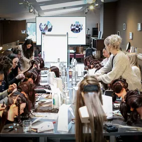 Bild von By Danielle Alexandra - Hair Extension Courses UK