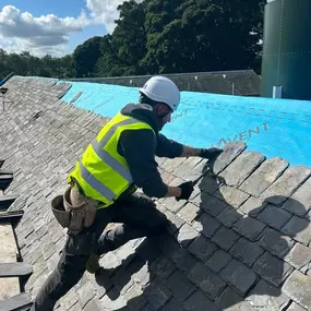 Bild von Stuart & Moffat Roofing Contractors