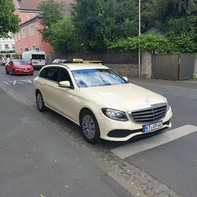 Bild von Taxi Kitzingen - Vermittlung von Taxen für Stadt und Landkreis Kitzingen