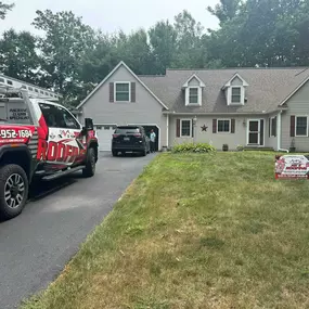 Bild von Joe's Roofing Lowell