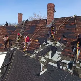 Bild von Joe's Roofing Lowell