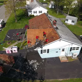 Bild von Joe's Roofing Lowell