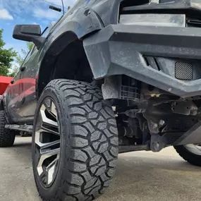 Bild von Toño Tire Shop