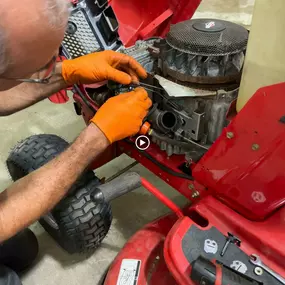 Bild von Ignition Lawn Mower & Small Engine Repair
