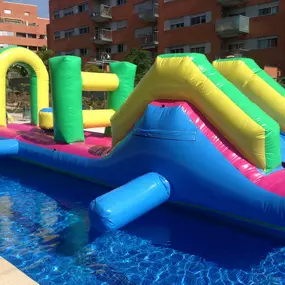 alquiler-fiesta-hinchable-acuatico-madrid.jpg