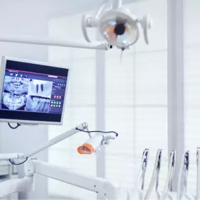 WE ARE BROOKLYN'S PREMIER DENTAL PROVIDER - Creating Beautiful Smiles Since 1999!
Cosmopolitan Dental of Brooklyn is the Brooklyn community’s premier dental and oral health service provider. We can assist the whole family, including children, and we prioritize comfort and wellness.

TREAT YOURSELF TO Comprehensive Dental Services
At our clinic, we offer comprehensive services from all fields of dentistry. In addition to high-end dental equipment and high-quality materials, all services are provi