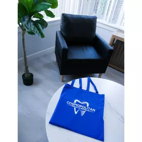 WE ARE BROOKLYN'S PREMIER DENTAL PROVIDER - Creating Beautiful Smiles Since 1999!
Cosmopolitan Dental of Brooklyn is the Brooklyn community’s premier dental and oral health service provider. We can assist the whole family, including children, and we prioritize comfort and wellness.

TREAT YOURSELF TO Comprehensive Dental Services
At our clinic, we offer comprehensive services from all fields of dentistry. In addition to high-end dental equipment and high-quality materials, all services are provi