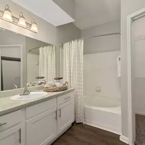 Bild von Advenir at The Med Center Apartments