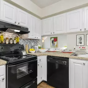 Bild von Advenir at Walden Lake