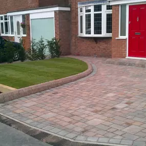 Bild von Poplar Landscapes N-W Ltd