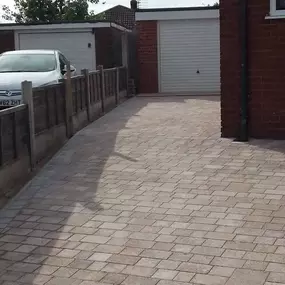 Bild von Poplar Landscapes N-W Ltd