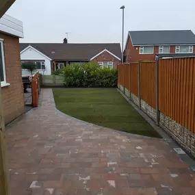 Bild von Poplar Landscapes N-W Ltd