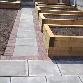 Bild von Poplar Landscapes N-W Ltd