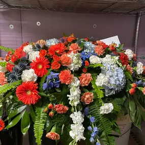 Bild von Young's Florist, Inc