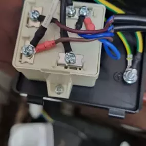 reparacion-placa-induccion-santa-coloma.jpg
