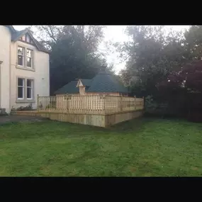 Bild von De Rose Garden & Property Services Ltd