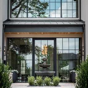 Bild von Merge Windows And Doors