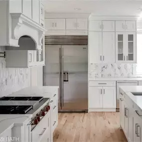 Bild von New Home Kitchen & Bath