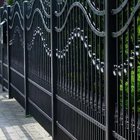 Bild von Roosa Fence & Deck
