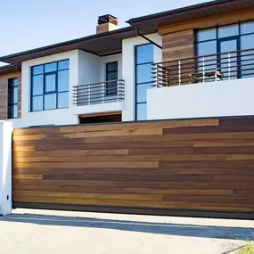 Bild von Roosa Fence & Deck