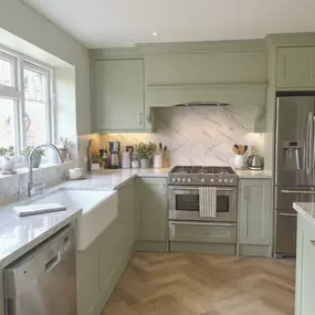 Spray Kitchen Cabinets London