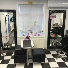 Bild von Ocean Kids and Family Salon® - Kids haircuts expert!