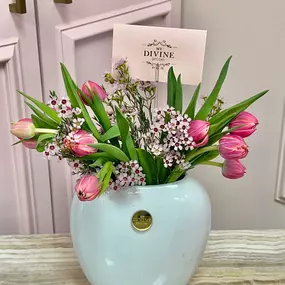 Bild von My Divine Decors LLC