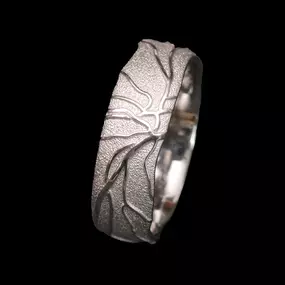 Bild von RetinaDesign Goldschmiede für Eheringe und Schmuck