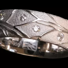 Bild von RetinaDesign Goldschmiede für Eheringe und Schmuck