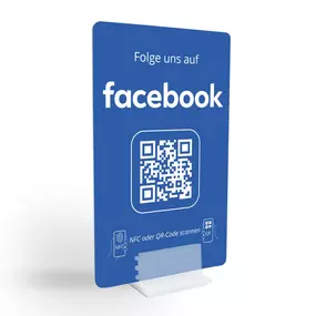 Facebook Follower Booster Aufsteller mit integriertem NFC Tag und QR Code. Kundinnen und Kunden können mit einem Scan direkt deine Facebook Seite öffnen und folgen. Ideal für Counters, Empfang, Studios oder Geschäfte, die ihre Facebook Community ausbauen möchten.