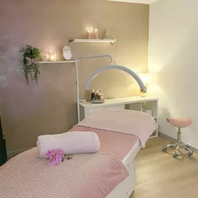 Bild von Die Schönheitsmanufaktur - Kosmetiksalon, Visagistin & Braut Stylistin