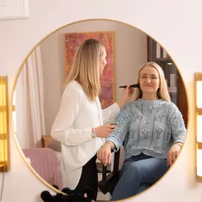 Bild von Die Schönheitsmanufaktur - Kosmetiksalon, Visagistin & Braut Stylistin