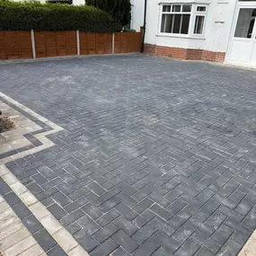 Bild von Woodlands Tree and Garden Services