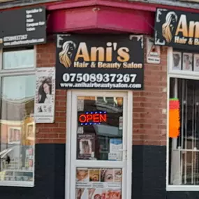 Bild von ANI'S HAIR AND BEAUTY SALON