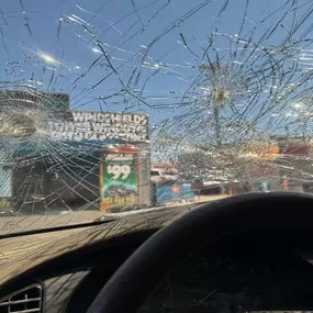 Bild von Auto Glass and Windshield Replacement