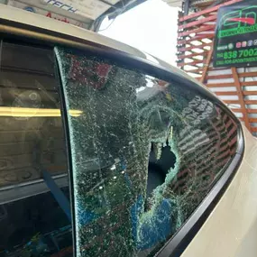 Bild von Auto Glass and Windshield Replacement