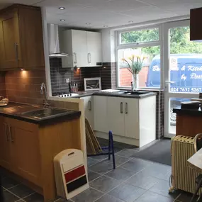 Bild von Bathrooms & Kitchens by Design Ltd