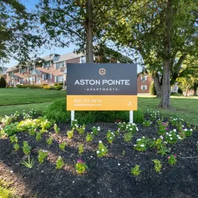 Bild von Aston Pointe Apartment Homes