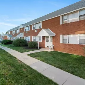 Bild von Aston Pointe Apartment Homes