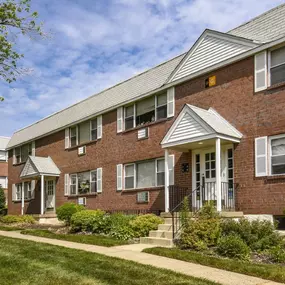 Bild von Aston Pointe Apartment Homes