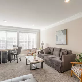 Bild von The Residences at St. Joseph's Court Apartment Homes