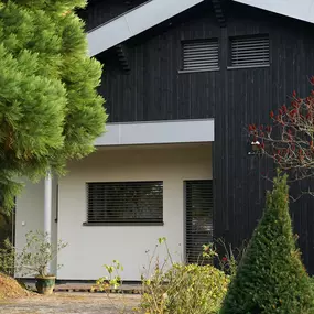 Bild von 2M Fermetures  Fenêtre, Porte, Volet & Pergola