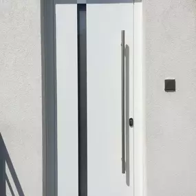 Bild von 2M Fermetures  Fenêtre, Porte, Volet & Pergola